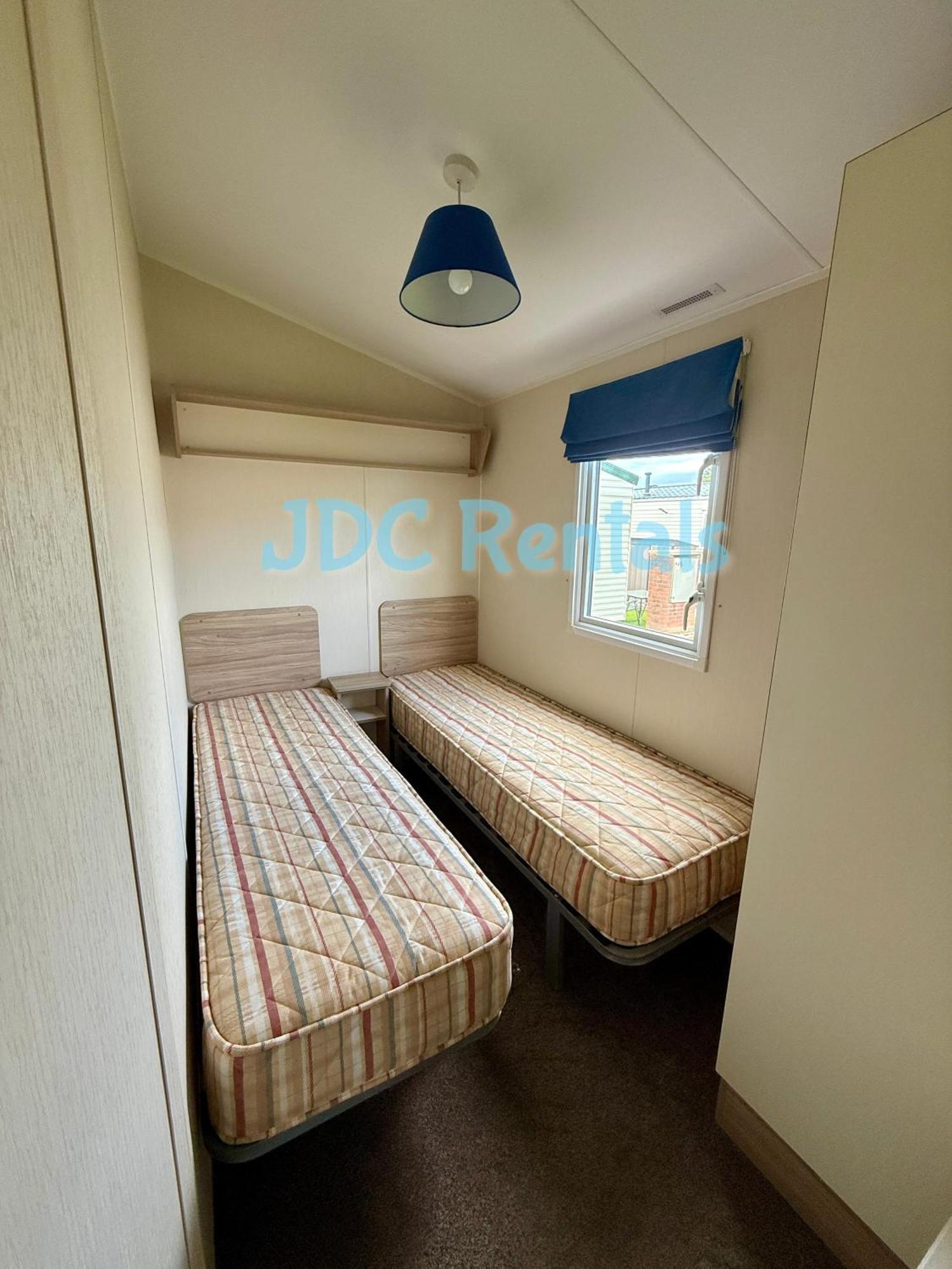 Golden Sands & Winkups Kinmel Bay エクステリア 写真